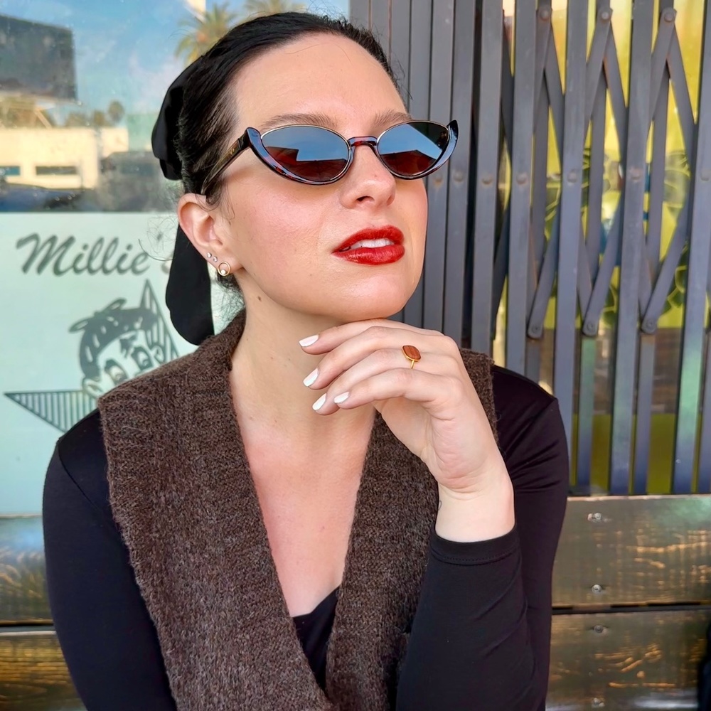 Meet your Posher, Maddie